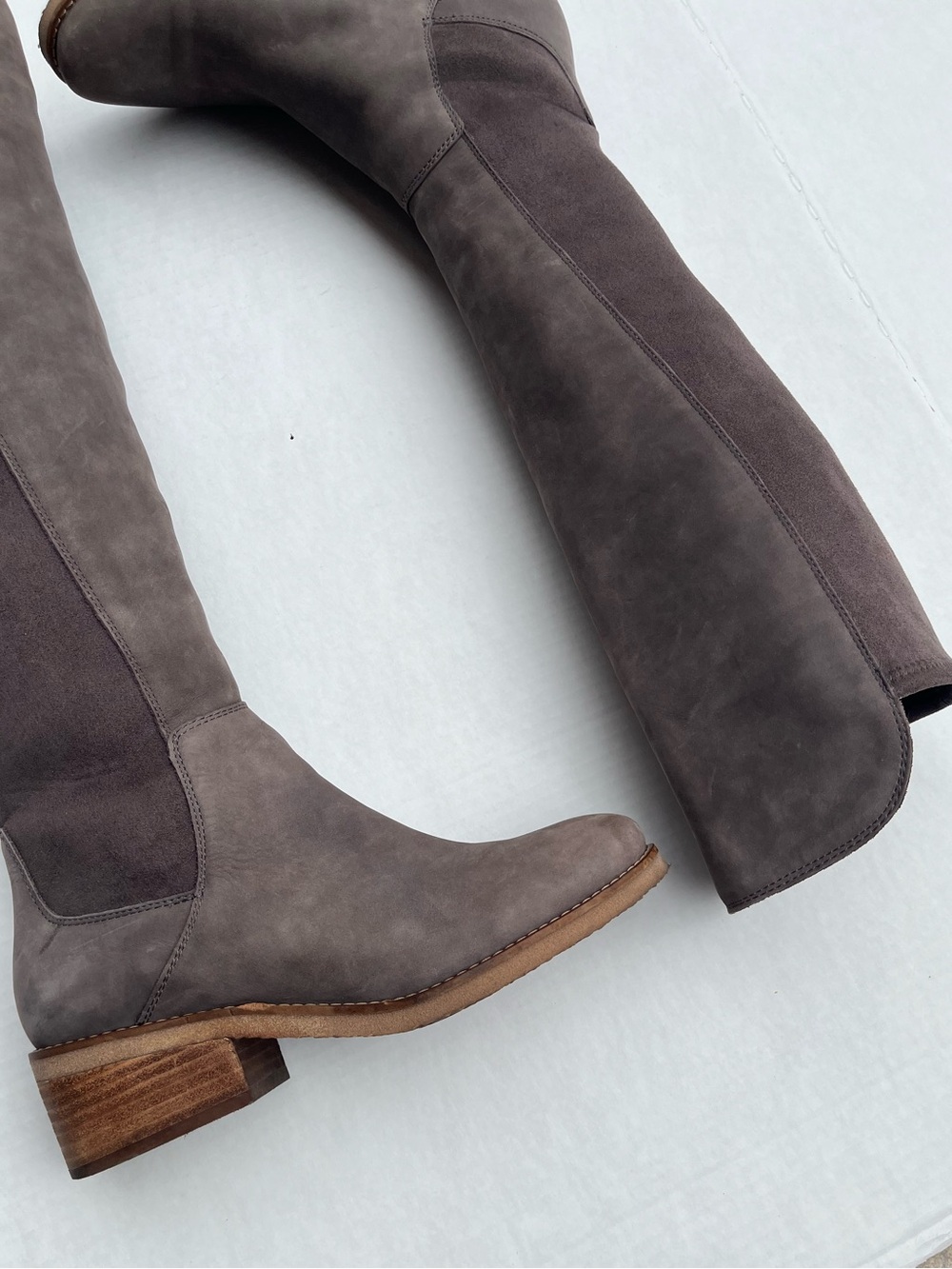 Lucky Brand Tilaree Knee High Boots 7.5 Suede Leather Taupe Equestrian Capsule - Picture 5 of 16